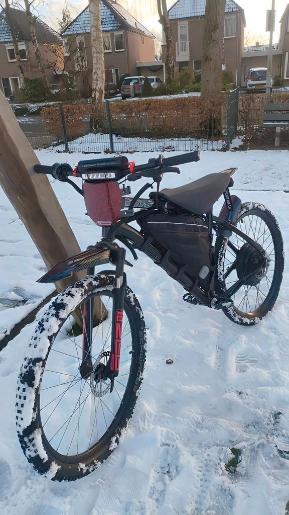 Elektrische mountainbike 1500W 48V, Fietsen en Brommers, Fietsonderdelen, Gebruikt, Overige typen, Ophalen