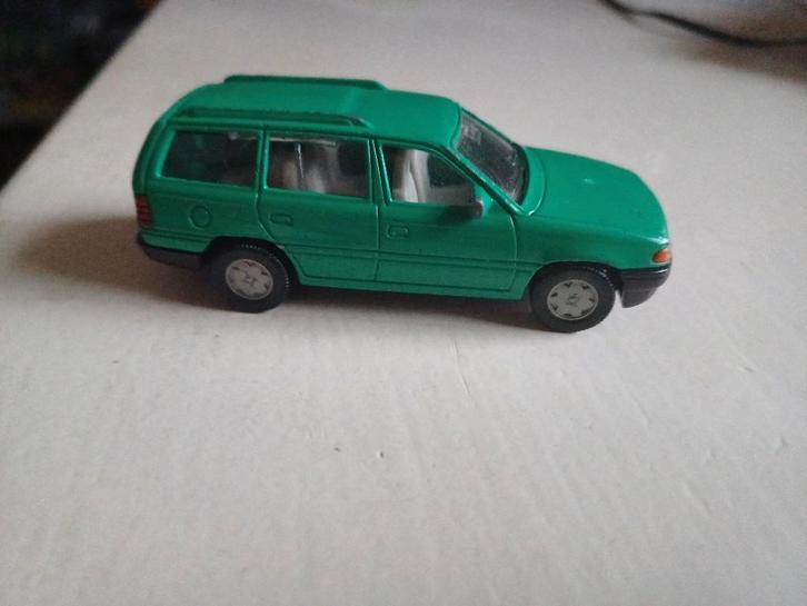 Siku Opel Astra caravan auto, Hobby en Vrije tijd, Modelauto's | 1:50, Gebruikt, Auto, SIKU, Ophalen of Verzenden