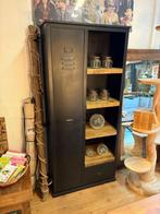 AFGEPRIJSD: Kast Mangohout + zwart staal 200h x 90b, stoer!, Ophalen of Verzenden, Nieuw