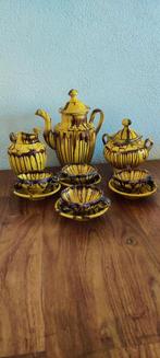 Majolica chocolate drip servies koffie theekan, Huis en Inrichting, Keuken | Servies, Ophalen, Gebruikt, Aardewerk, Overige stijlen