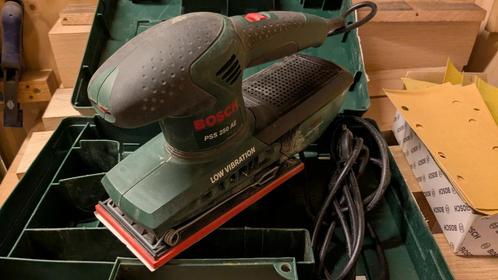Bosch vlakschuurmachine, Doe-het-zelf en Verbouw, Gereedschap | Schuurmachines, Gebruikt, Vlakschuurmachine, Minder dan 600 watt