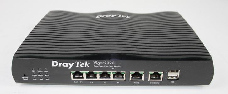 DrayTek Vigor2926 / router, Computers en Software, Routers en Modems, Zo goed als nieuw, Router, Ophalen of Verzenden