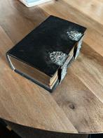 Statenbijbel 1847 met zilveren sluitingen, Antiek en Kunst, Antiek | Boeken en Bijbels, Ophalen of Verzenden