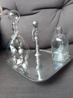 Etagere vierkant zilverkleur + 2 glazen flesjes, Ophalen of Verzenden