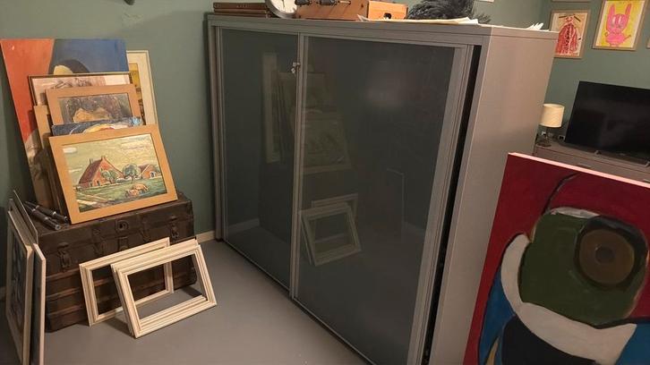 Prachtige zilver design archiefkast/ opbergkast, Huis en Inrichting, Kasten | Roldeurkasten en Archiefkasten, Zo goed als nieuw