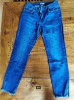 Didi donkerblauwe Spijkerbroek. Merk: Didi. Maat: 38., Blauw, Didi, Ophalen of Verzenden, Zo goed als nieuw