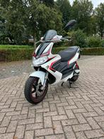 Gilera Runner RST (50cc), Fietsen en Brommers, Scooters | Piaggio, Ophalen, Overige modellen, Zo goed als nieuw, Benzine