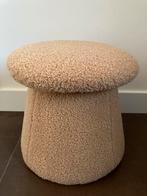 Poefje Teddy beige., Huis en Inrichting, Banken | Voetenbanken en Poefen, Minder dan 50 cm, Rond, Minder dan 50 cm, Ophalen of Verzenden