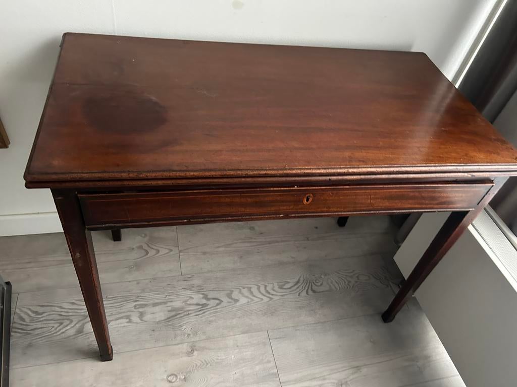 Antieke bridge tafel inklapbaar, Ophalen