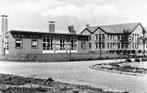 561 Middelstum - Gem. werken en Geref. School, Verzenden, 1960 tot 1980, Ongelopen, Groningen