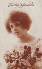 ROMANTIEK MEISJE ROOS JAREN 20 ZEER MOOIE KAART KH217, Verzamelen, Ansichtkaarten | Themakaarten, Ophalen of Verzenden, 1920 tot 1940