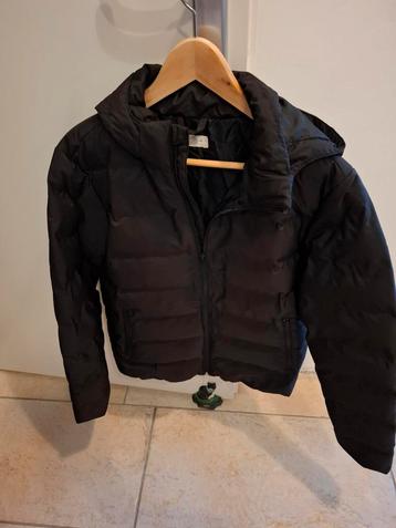 Zwarte H&M puffer Jas - nieuw beschikbaar voor biedingen