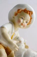 Ontzettend leuk beeldje Royal Worcester Snowy RW3457 met kat, Ophalen of Verzenden, Zo goed als nieuw, Dier