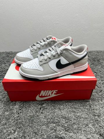 Nieuwe Nike Dunk Low Light Iron Ore (W) - Maat 39 beschikbaar voor biedingen