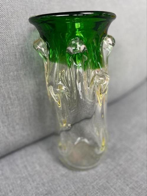 Studio Green Fade To Clear Art Glass Vaas uit de jaren 60, Antiek en Kunst, Antiek | Glas en Kristal, Ophalen of Verzenden