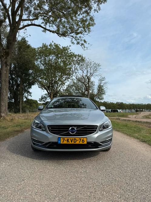 Volvo V60 D6 PIH Summum 2013. Nieuwe APK. Trekhaak. VOL!, Auto's, Volvo, Particulier, V60, 4x4, ABS, Achteruitrijcamera, Adaptive Cruise Control