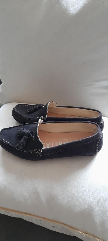 mooie marineblauwe AGL loafers met Hispanitas zool 37, Loafers, AGL, Zo goed als nieuw, Verzenden