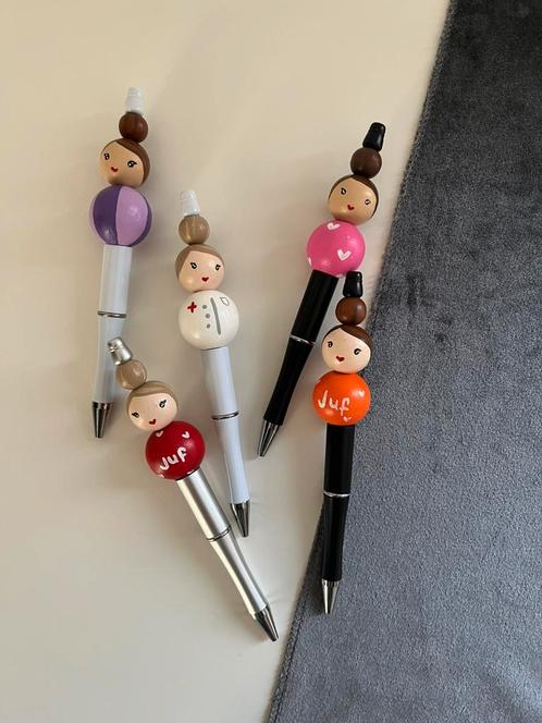 Gepersonaliseerde pennen en sleutelhangers, Verzamelen, Sleutelhangers, Verzenden