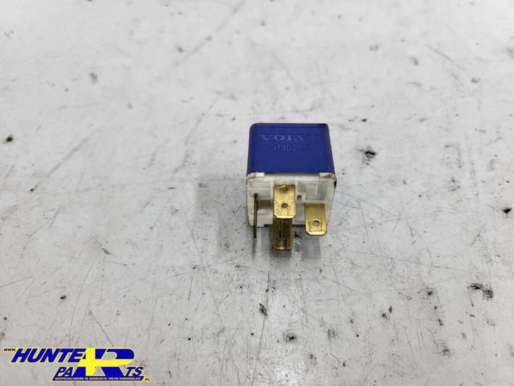 Relais Volvo 940 ('90-'98) 9130270, Auto-onderdelen, Elektronica en Kabels, Volvo, Gebruikt, Ophalen of Verzenden