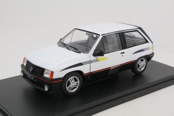 1:24  Opel Corsa SR 1985  -  Whitebox beschikbaar voor biedingen