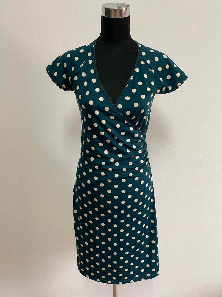 J121 - Blauwe King Louie polkadot jurk maat S (1), Kleding | Dames, Jurken, Zo goed als nieuw, Maat 38/40 (M), Blauw, Knielengte