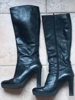 Manas hoge leren zwarte laarzen met stevige hak mt 40, Kleding | Dames, Schoenen, Ophalen of Verzenden, Zo goed als nieuw, Zwart