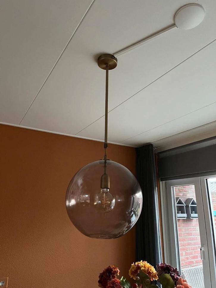 Hanglamp glazen bol, Huis en Inrichting, Lampen | Hanglampen, Zo goed als nieuw, Minder dan 50 cm, Glas, Metaal, Ophalen of Verzenden