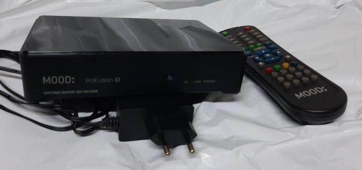 MOOD Media ProFusion iO + AB, + ProSat DXE ontvanger, Audio, Tv en Foto, Professionele Audio-, Tv- en Video-apparatuur, Zo goed als nieuw