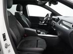 Mercedes-Benz B-klasse 180 Business Solution AMG | Trekhaak, Auto's, Gebruikt, 4 cilinders, Wit, Origineel Nederlands