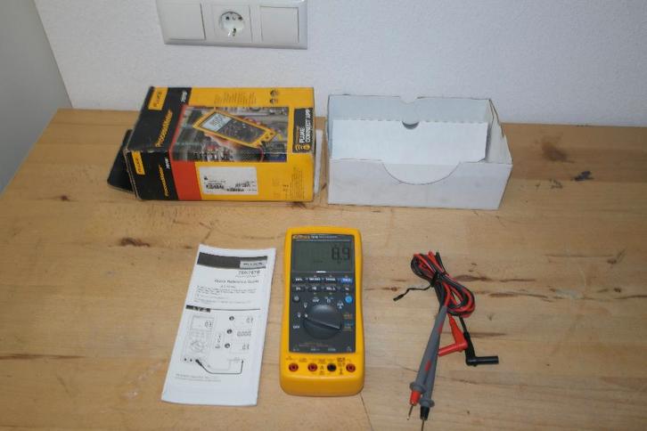 Fluke Processmeter FLUKE 787B 787 Multimeter/Process met, Doe-het-zelf en Verbouw, Meetapparatuur, Zo goed als nieuw, Multimeter