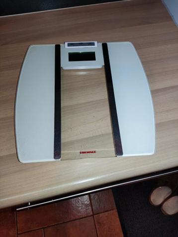 Digitale Personenweegschaal beschikbaar voor biedingen