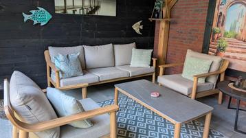 Mooi tuinset zgan beschikbaar voor biedingen