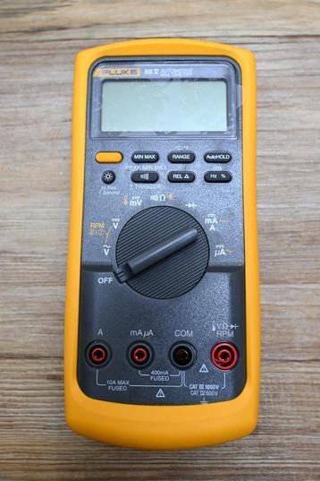 Fluke 88 V automotive Multimeter Nieuw beschikbaar voor biedingen