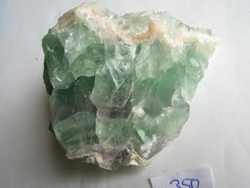 fluoriet XL 350 gram GROOT ruw brok stuk groene ruw fluorite beschikbaar voor biedingen