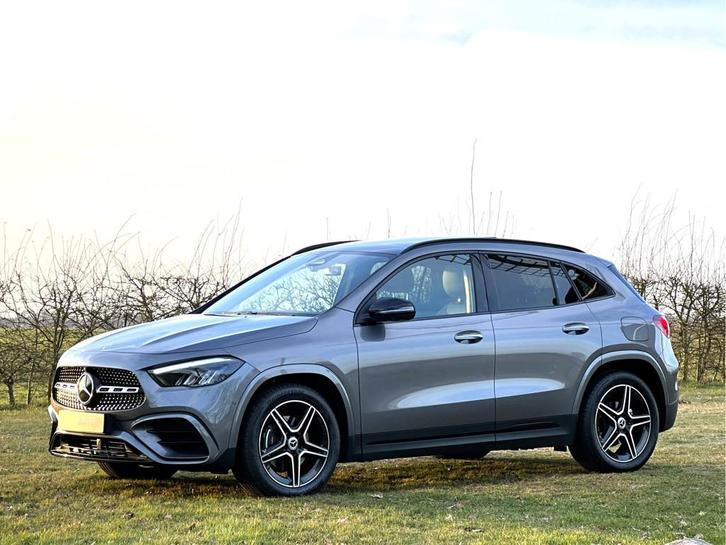 Mercedes-Benz GLA 200 Edition AMG Line - Night - Pano - Carb, Auto's, Mercedes-Benz, Bedrijf, Te koop, GLA, 360° camera, ABS, Achteruitrijcamera