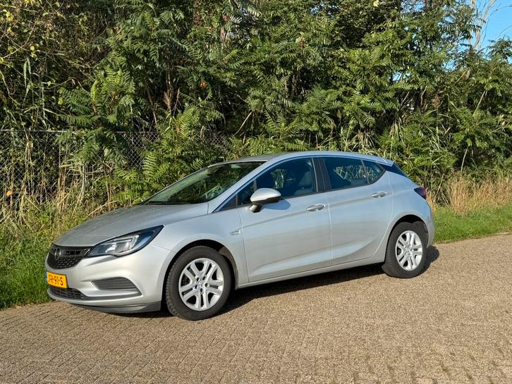 Opel Astra 1.6 Cdti 81KW 5D 2019 Grijs / NL Auto /110.978km, Auto's, Opel, Particulier, Astra, ABS, Airbags, Airconditioning, Android Auto