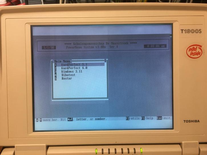 Toshiba T1900S - Vintage Laptop Windows 3.11, Computers en Software, Vintage Computers, Ophalen of Verzenden