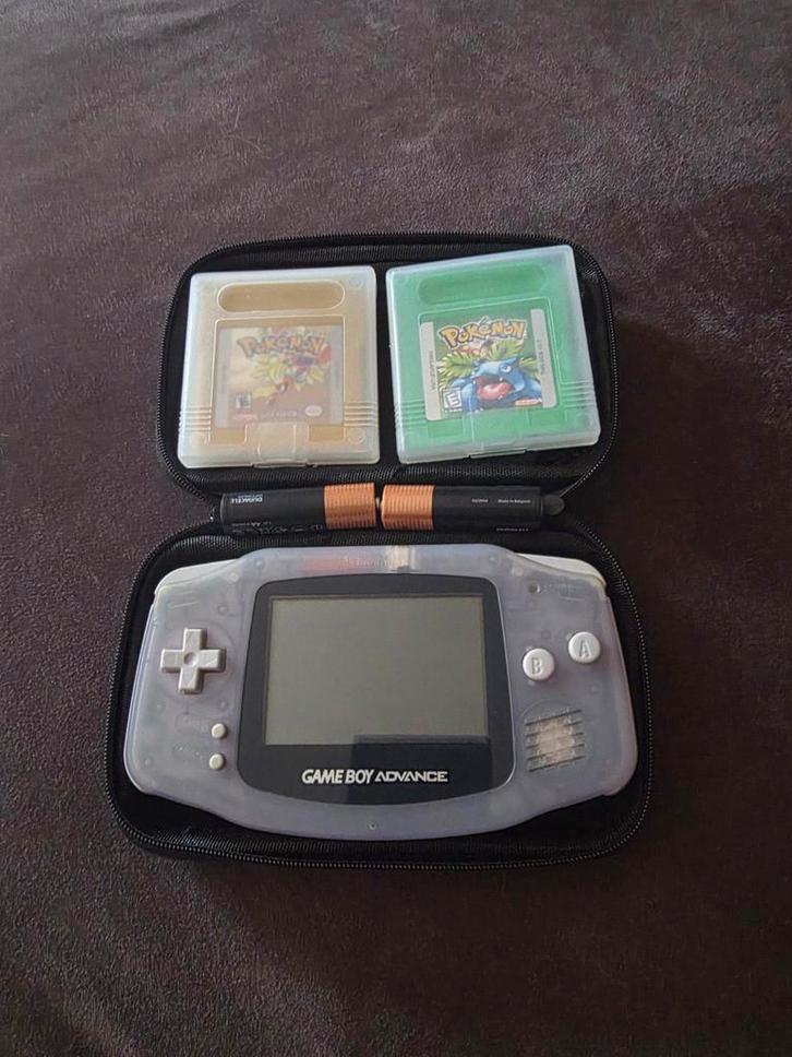 Nitendo Game Boy Advance + 2 Pokémon games, Spelcomputers en Games, Spelcomputers | Nintendo Game Boy, Refurbished, Game Boy Advance