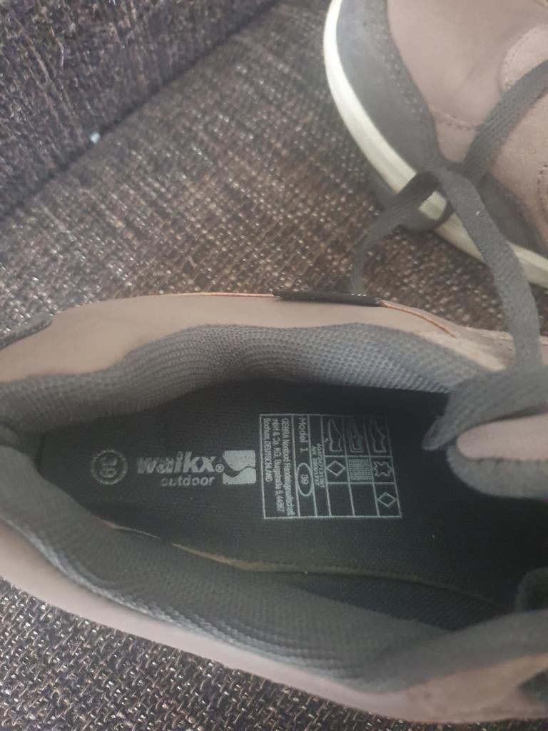 Dames/herenschoenen, Ophalen, Zo goed als nieuw, Schoenen