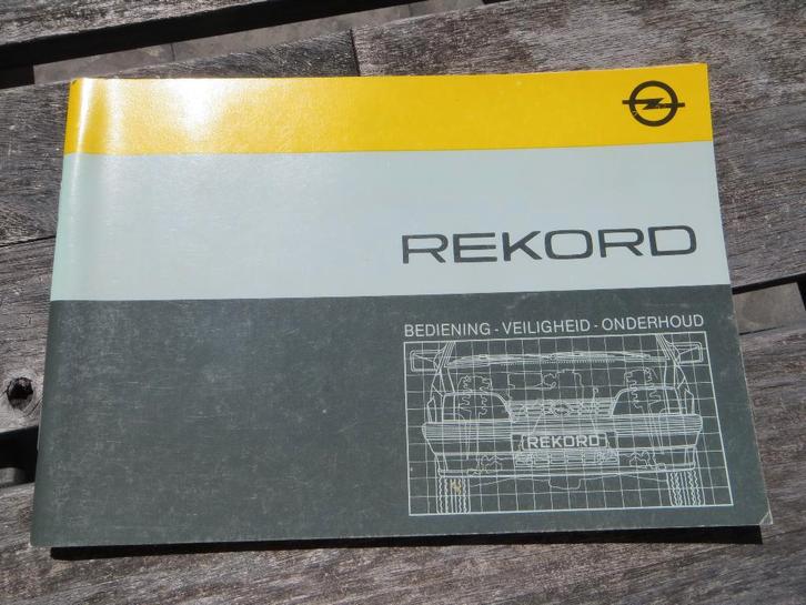 Instructieboek Opel Rekord, Rekord Caravan 1985, Auto diversen, Handleidingen en Instructieboekjes, Ophalen of Verzenden