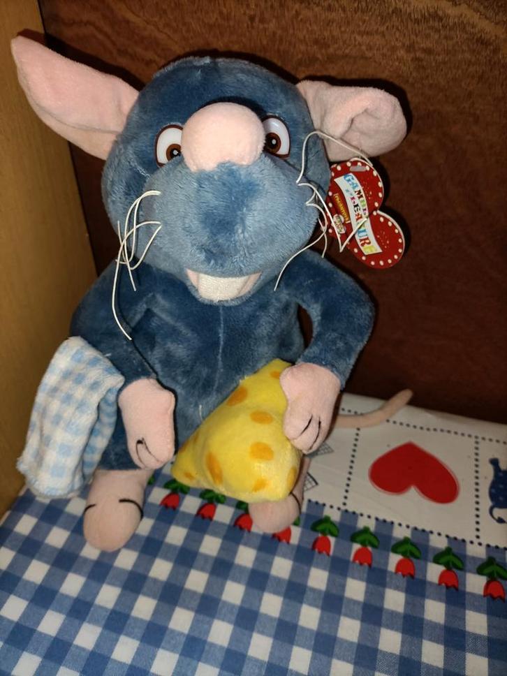 Ratatouille rat knuffel muis 30 cm groot, Kinderen en Baby's, Speelgoed | Knuffels en Pluche, Overige typen, Ophalen of Verzenden