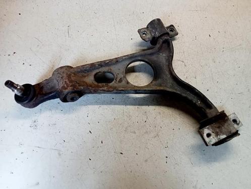 Draagarm rechts-voor van een Alfa Romeo GT, Auto-onderdelen, Ophanging en Onderstel, Alfa Romeo, Gebruikt, 3 maanden garantie