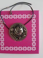 HANGER EN BROCHE INEEN, PLUS VETERKETTING, Ophalen of Verzenden, Overige materialen, Hanger