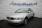 Audi A4 Limousine 2.4 5V Advance keurige V6 automaat met cru, Auto's, Oldtimers, Stof, Bedrijf, Audi, Metallic lak