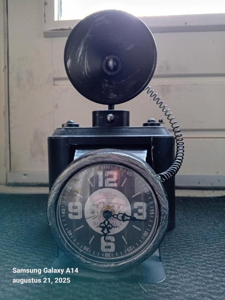 Vintage Camera Tafelklok - Analoog, Huis en Inrichting, Woonaccessoires | Klokken, Gebruikt, Wekker of Tafelklok, Analoog, Ophalen