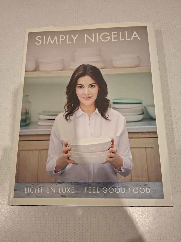Nigella Lawson - Simply Nigella, Boeken, Kookboeken, Zo goed als nieuw, Azië en Oosters, Ophalen of Verzenden