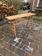 Robuuste hoge houten sidetable, Ophalen