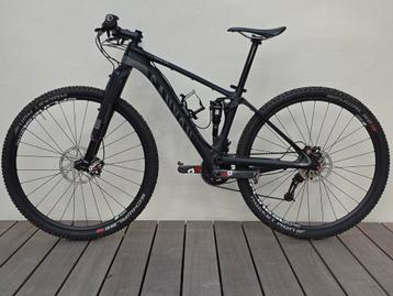 CANYON Lux CF 9.9 Mountainbike - Maat S - 10,7 kg - zwart beschikbaar voor biedingen