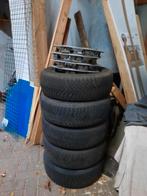 Winterbanden Vredestein Snowtracks, met suzuki sierdoppen, Ophalen, Suzuki