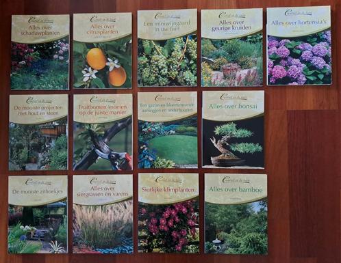 Dertien complete tuinboekjes, ook leuk als kadootje., Boeken, Wonen en Tuinieren, Zo goed als nieuw, Ophalen of Verzenden